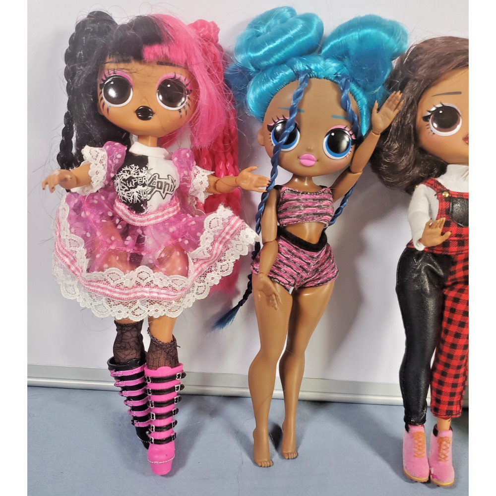 LOL Surprise OMG Remix Rock Dolls Lot of 4 Metal Chick Ferocious Bhad Gurl Fame - Picture 5 of 11